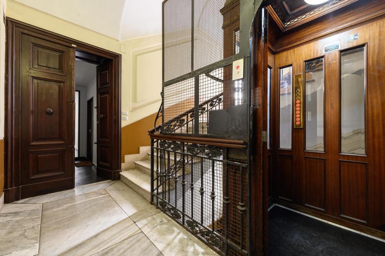 Corso Umberto 153 Apartment Naples Exterior photo